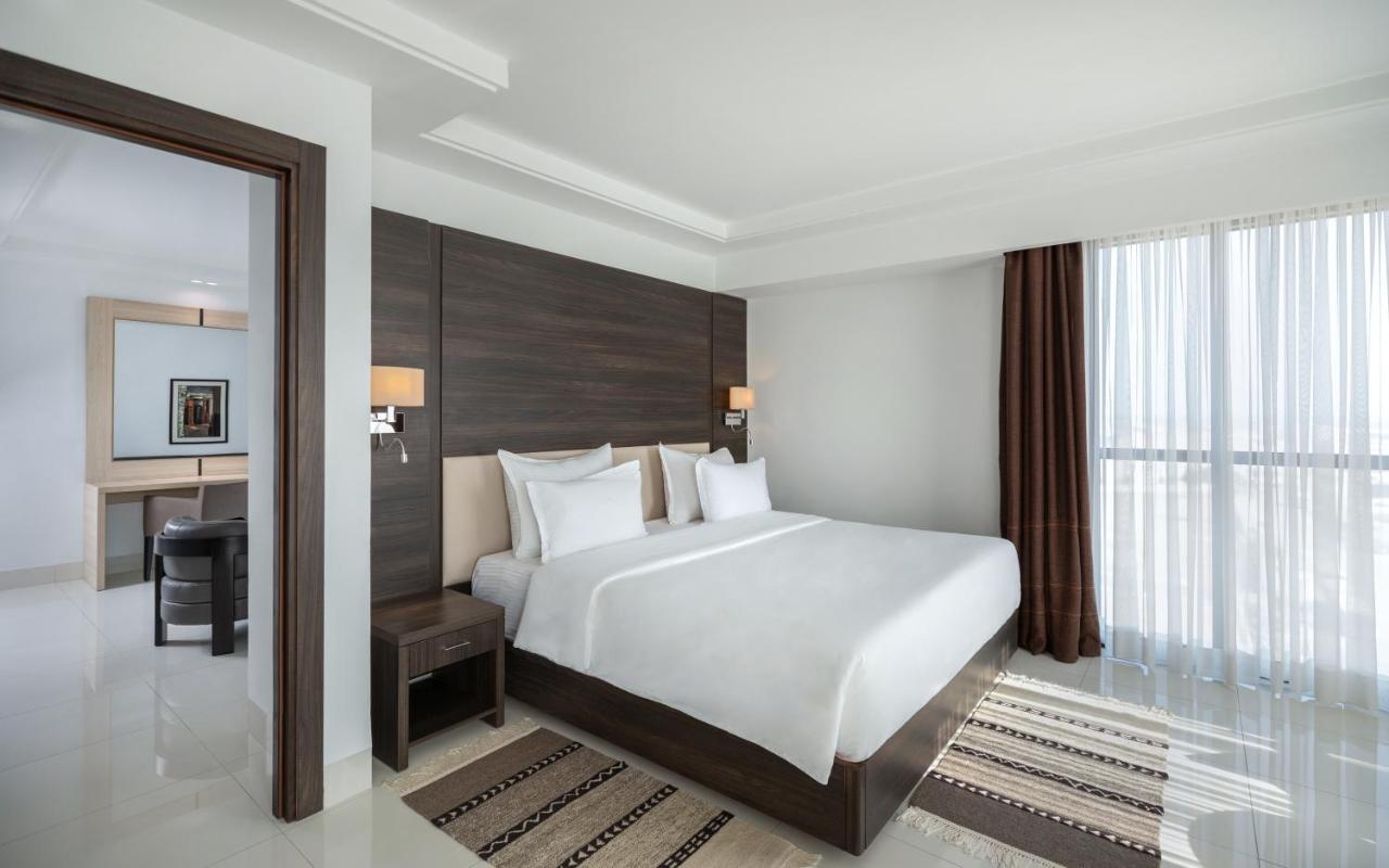 โรงแรมโมเวนพิค สแฟกซ์ Sfax ภายนอก รูปภาพ A bedroom at the hotel