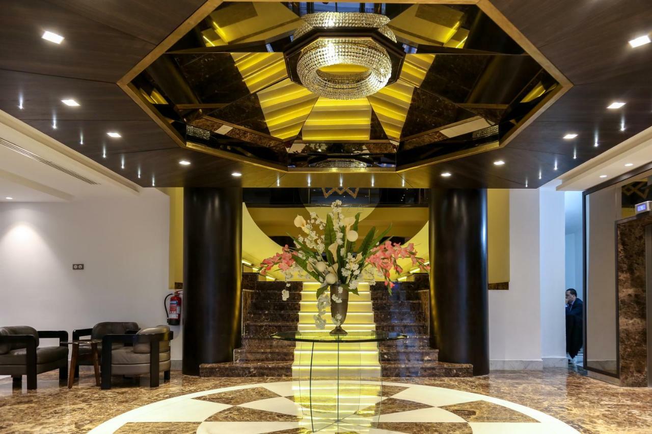 โรงแรมโมเวนพิค สแฟกซ์ Sfax ภายนอก รูปภาพ Lobby