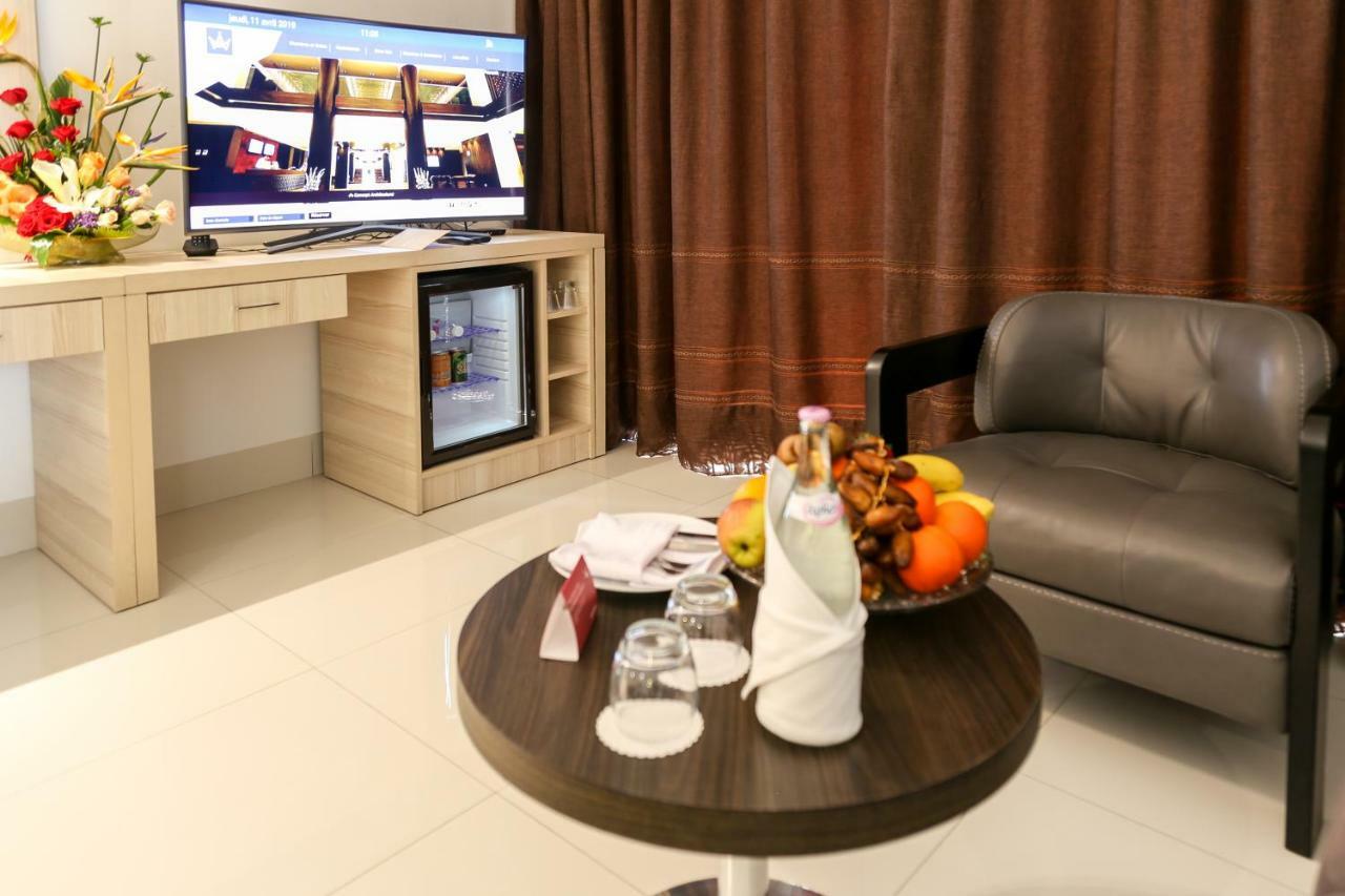 โรงแรมโมเวนพิค สแฟกซ์ Sfax ภายนอก รูปภาพ A room at the hotel